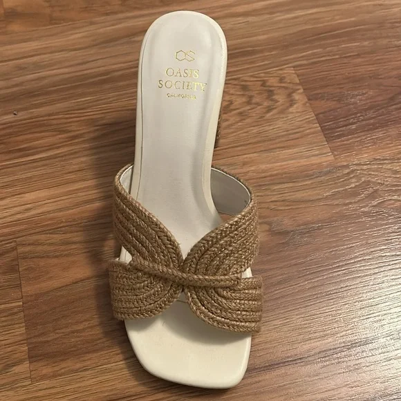 Oasis Society Raffia Heels - Picture 6 of 7